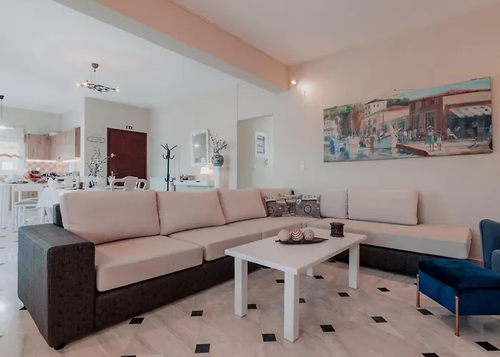 Family Holiday House In Nafplio